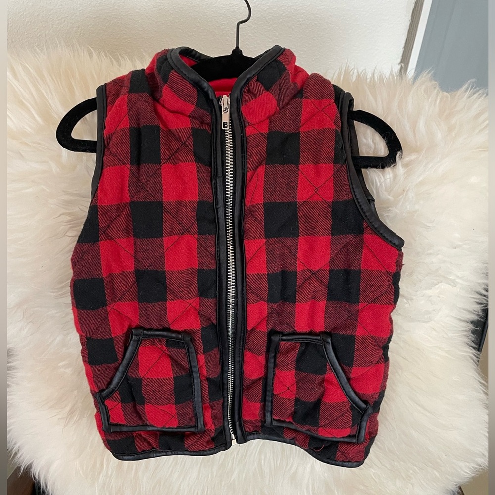 3T Red and Black Buffalo Plaid Quilted Vest